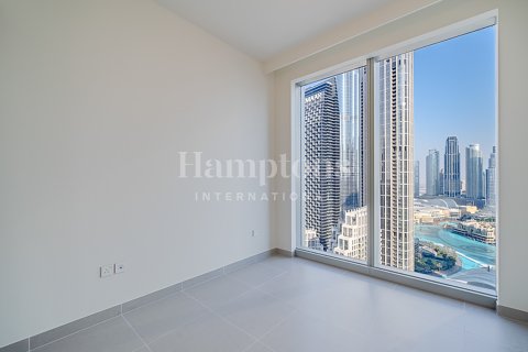 Apartamento en alquiler en Downtown Dubai (Downtown Burj Dubai), Dubai, EAU 3 dormitorios, 159.97896600 m2 № 718407 - foto 18