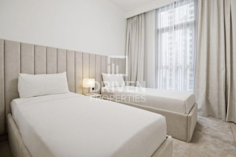 Apartman u Downtown Dubai (Downtown Burj Dubai), Dubai, UAE 3 spavaćih soba, 125.98 m2 Br. 744949 - fotografija 25