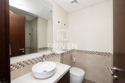 Apartment in Business Bay, Dubai, UAE 2 bedrooms, 83.52 sq.m. № 743130 - photo 11
