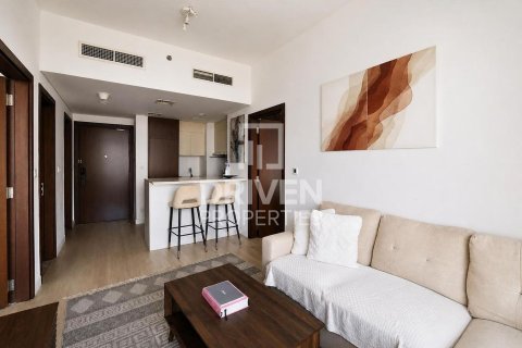 Apartment in Business Bay, Dubai, UAE 2 bedrooms, 83.52 sq.m. № 743130 - photo 2