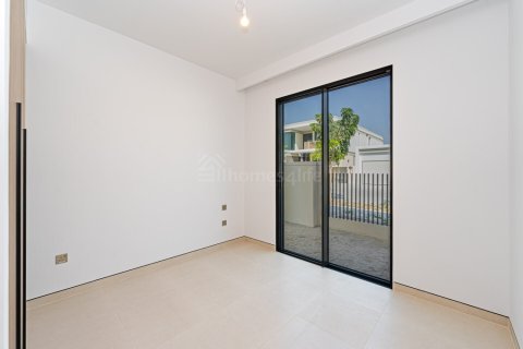 Vilë në Tilal Al Ghaf, Dubai, Emiratet e Bashkuara Arabe 4 dhoma gjumi, 465 m2. № 735941 - Foto 6