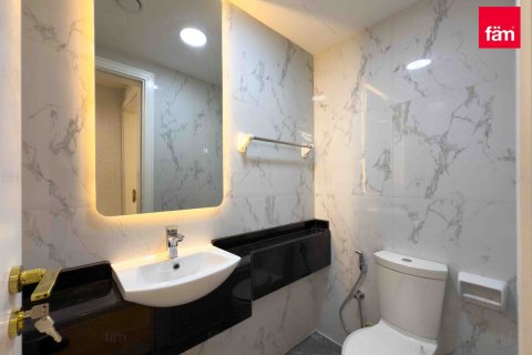 Apartmen di Business Bay, Dubai, UAE 1 bilik tidur, 86.7 meter persegi № 630454 - foto 20
