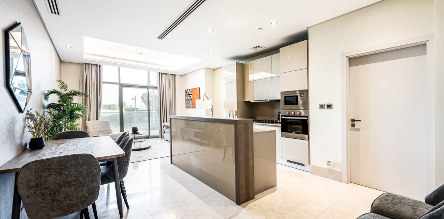 דירה ב Palm Jumeirah, Dubai, איחוד האמירויות 2 חדרי שינה, 148.07 מ"ר מספר 750697