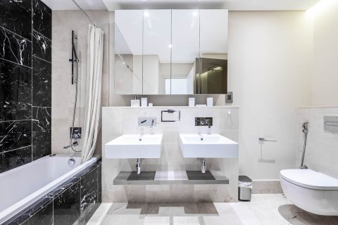 דירה להשכרה ב Palm Jumeirah, Dubai, איחוד האמירויות  2 חדרי שינה, 148.07 מ"ר, מספר 750697 - תמונה 10