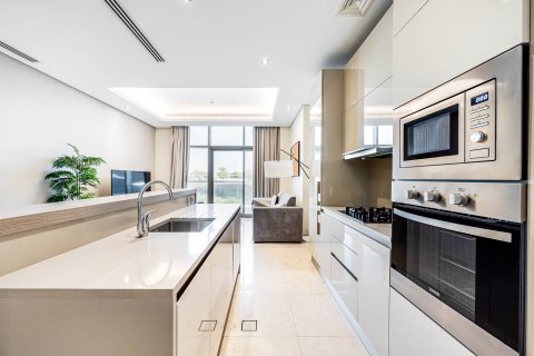 דירה להשכרה ב Palm Jumeirah, Dubai, איחוד האמירויות  2 חדרי שינה, 148.07 מ"ר, מספר 750697 - תמונה 2