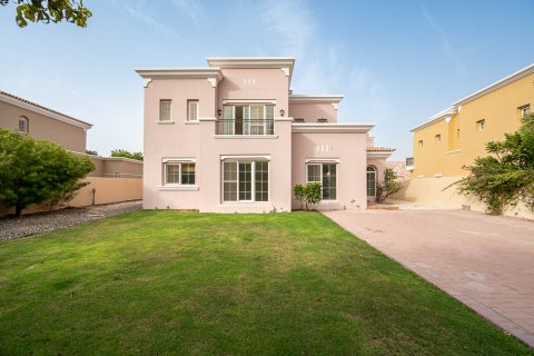 ویلا برای اجاره در Arabian Ranches، Dubai، امارات متحده عربی 4 خوابه ، 328.95 متر مربع ، شماره 750694 - تصویر 2