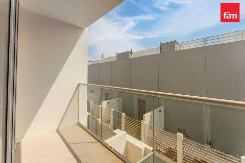 Townhouse in Dubai, UAE 2 bedrooms, 102.4 sq.m. № 758506 - photo 8