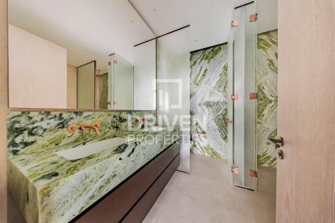 Apartment in Palm Jumeirah, Dubai, UAE 2 bedrooms, 205.22 sq.m. № 745742 - photo 8