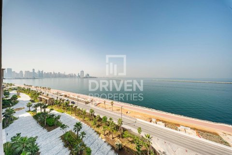 Apartment in Palm Jumeirah, Dubai, UAE 2 bedrooms, 205.22 sq.m. № 745742 - photo 13