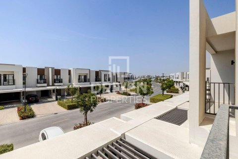 Vilă de închiriat în Dubai South (Dubai World Central), Dubai, EAU 3 dormitoare, 156.73 mp.  №745741 - poză 20