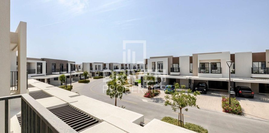 Vilă în Dubai South (Dubai World Central), Dubai, EAU 3 dormitoare, 156.73 mp.  №745741