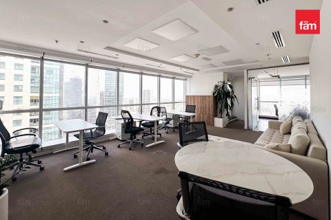 Üürile anda kontor asukohaga Dubai, AÜE: 115.7 m² Nr 644847 - pilt 4
