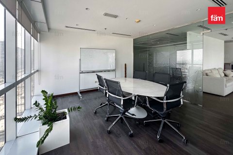 Üürile anda kontor asukohaga Dubai, AÜE: 115.7 m² Nr 644847 - pilt 2