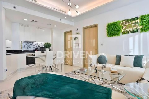 Квартира в Бизнес-Бэй, Дубай, ОАЭ 2 спальни, 122.72м2 № 746028