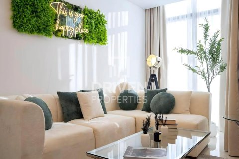 Apartmán v Business Bay, Dubai, SAE 2 spálne, 122.72 m2 č. 746028 - Fotografia 3