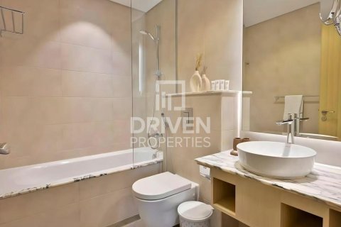 Apartmán v Business Bay, Dubai, SAE 2 spálne, 122.72 m2 č. 746028 - Fotografia 17