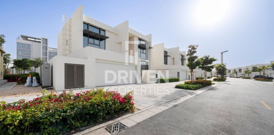 וילה ב Mohammed Bin Rashid City, Dubai, איחוד האמירויות 4 חדרי שינה, 634.71 מ"ר מספר 759076