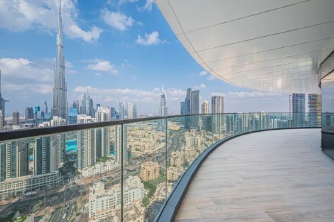Attico in vendita a Downtown Dubai (Downtown Burj Dubai), Dubai, EAU 4 camere da letto, 524 mq. № 734501 - foto 3