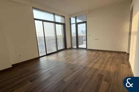 Al Furjan、Dubai、UAE にあるタウンハウスの賃貸物件 4ベッドルーム、335 m2、No668276 - 写真 2