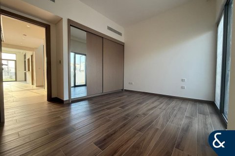 Al Furjan、Dubai、UAE にあるタウンハウスの賃貸物件 4ベッドルーム、335 m2、No668276 - 写真 8