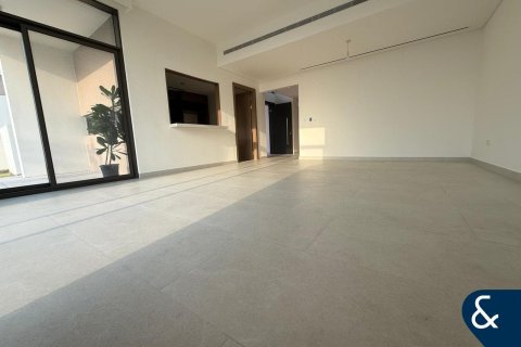 Al Furjan、Dubai、UAE にあるタウンハウスの賃貸物件 4ベッドルーム、335 m2、No668276 - 写真 4