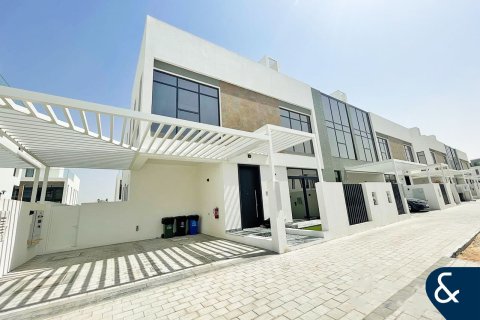 Villa til leie i Jumeirah Golf Estates, Dubai, Emiratene 4 soverom, 319 kvm Nr. 668272 - Foto 15