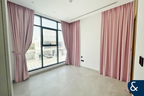 Villa til leie i Jumeirah Golf Estates, Dubai, Emiratene 4 soverom, 319 kvm Nr. 668272 - Foto 12