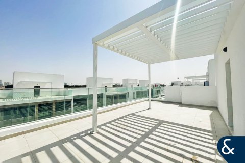 Villa til leie i Jumeirah Golf Estates, Dubai, Emiratene 4 soverom, 319 kvm Nr. 668272 - Foto 14