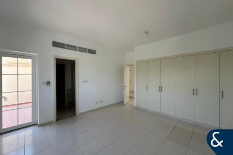 Vila v The Springs, Dubai, SAE 3 ložnice, 357 m² Č.: 668277 - fotografie 8