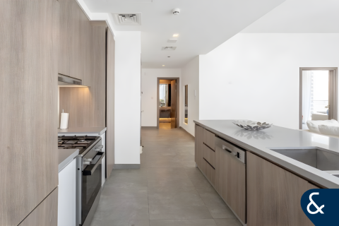 Lägenhet uthyres i Dubai Marina, Dubai, UAE 1 sovrum, 95 kvm Nr. 668275 - fotografi 4