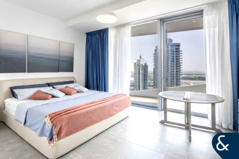 Lägenhet uthyres i Dubai Marina, Dubai, UAE 1 sovrum, 95 kvm Nr. 668275 - fotografi 8