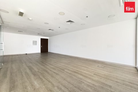 Bureau à louer à Business Bay, Dubai, EAU 84.2 m2 № 735358 - photo 4