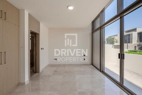 Villa sa Dubai Hills Estate, Dubai, UAE 4 silid-tulugan, 501 sq.m. № 652968 - larawan 4