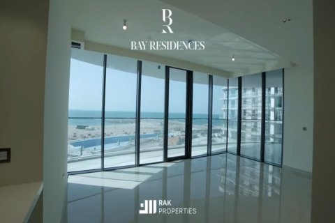 Διαμέρισμα σε Mina Al Arab, Ras Al Khaimah, ΗΑΕ 3 υπνοδωμάτια, 236 τ.μ. Αρ. 656174 - φωτογραφία 2