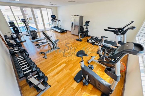 Vila di Jumeirah, Dubai, UEA 5 kamar tidur, 371.6 m2 nomor 645112 - foto 17