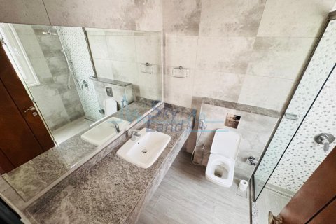 Vila di Jumeirah, Dubai, UEA 5 kamar tidur, 371.6 m2 nomor 645112 - foto 28