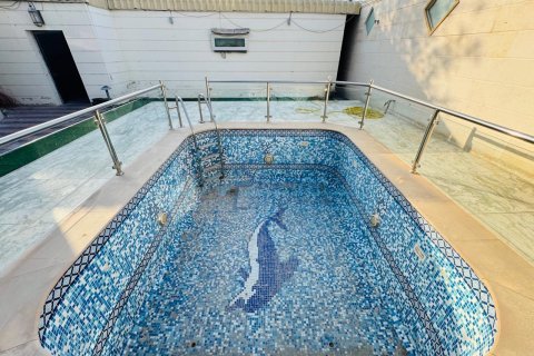 וילה להשכרה ב Jumeirah, Dubai, איחוד האמירויות  5 חדרי שינה, 557.4 מ"ר, מספר 645111 - תמונה 36