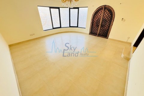 וילה להשכרה ב Jumeirah, Dubai, איחוד האמירויות  5 חדרי שינה, 557.4 מ"ר, מספר 645111 - תמונה 6