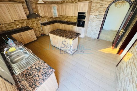 וילה להשכרה ב Jumeirah, Dubai, איחוד האמירויות  5 חדרי שינה, 557.4 מ"ר, מספר 645111 - תמונה 20