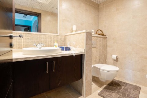 Vila v Jumeirah Park, Dubai, SAE 4 spálne, 768 m2 č. 705069 - Fotografia 6