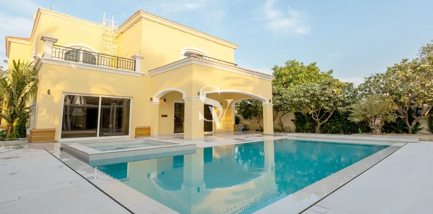 Villa itt: Jumeirah Park, Dubai, EAE, 4 hálószoba, 749 m², azonosító: 705071