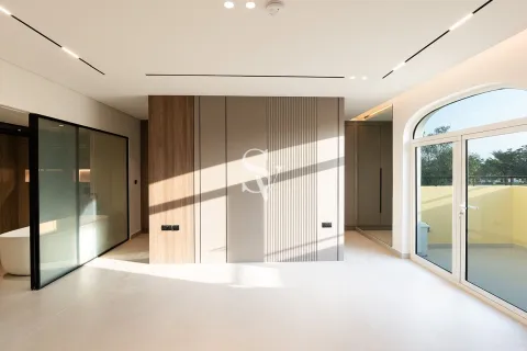 Villa itt: Jumeirah Park, Dubai, EAE, 4 hálószoba, 749 m², azonosító: 705071 - fénykép 23