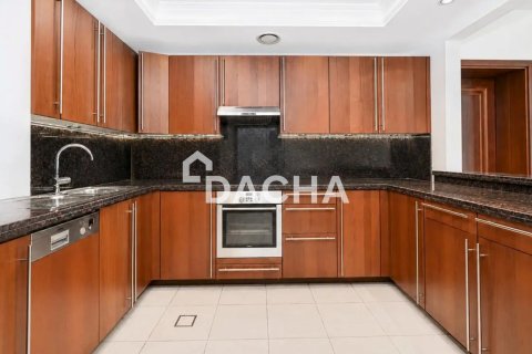 Apartman u Palm Jumeirah, Dubai, UAE 2 spavaćih soba, 163 m2 Br. 763150 - fotografija 6