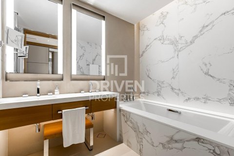 Apartament në Downtown Dubai (Downtown Burj Dubai), Dubai, Emiratet e Bashkuara Arabe 3 dhoma gjumi, 156.17 m2. № 757154 - Foto 12