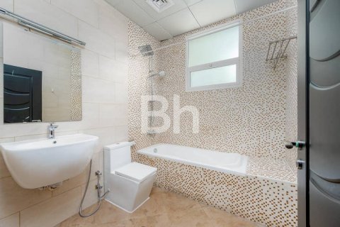 Villa til leie i Al Barsha, Dubai, Emiratene 5 soverom, 958 kvm Nr. 643724 - Foto 8