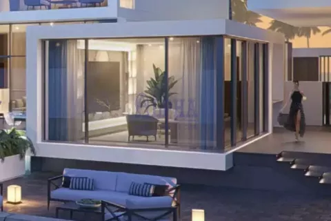 Villa zum Verkauf in Ras Al Khaimah, VAE 4 Schlafzimmer, 361.3 m2 Nr. 634991 - Foto 2