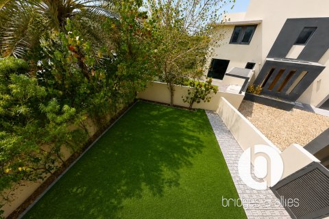 Huvila Dubai Hills Estate, Arabiemiraatit 5 makuuhuonetta, 332 m2 № 739405 - kuva 4
