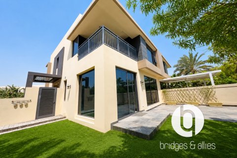 Huvila Dubai Hills Estate, Arabiemiraatit 5 makuuhuonetta, 332 m2 № 739405 - kuva 14