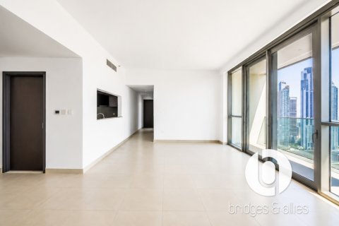 Apartamento en alquiler en Downtown Dubai (Downtown Burj Dubai), Dubai, EAU 3 dormitorios, 151 m2 № 739406 - foto 2
