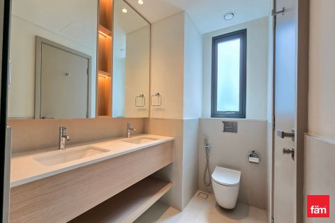 Vila v Dubai, SAE 4 spálne, 538.5 m2 č. 738961 - Fotografia 4